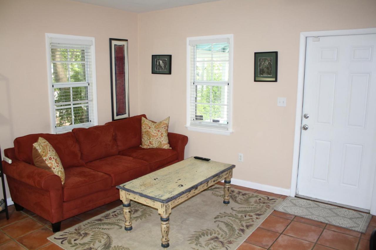 Key West Style Historic Home In Coconut Grove Florida, The Blue House Маями Екстериор снимка