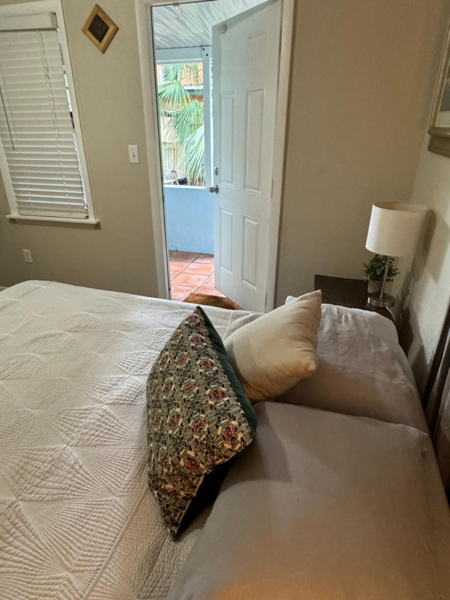 Key West Style Historic Home In Coconut Grove Florida, The Blue House Маями Екстериор снимка